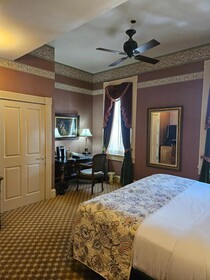 Beaumont Hotel & Spa