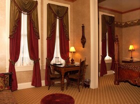 Beaumont Hotel & Spa