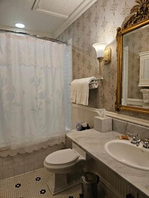 Beaumont Hotel & Spa