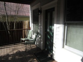 China Clipper Inn