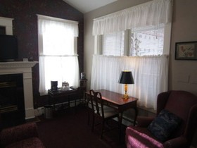 China Clipper Inn