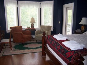 China Clipper Inn