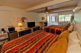 Hotel Hot Springs Inn