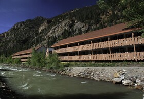 Hotel Hot Springs Inn
