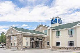 Cobblestone Inn & Suites - Pine Bluffs