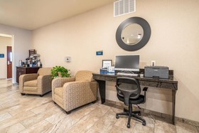 Cobblestone Inn & Suites - Pine Bluffs