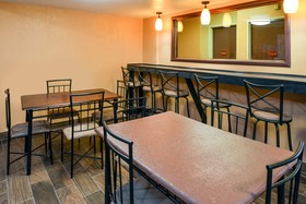 Pronghorn Inn