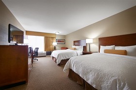 Best Western Cottontree Inn