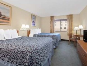 Days Inn by Wyndham Rawlins