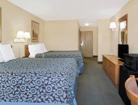 Days Inn by Wyndham Rawlins