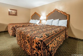 Riverton Inn & Suites