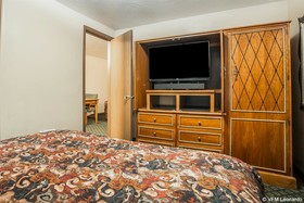 Riverton Inn & Suites