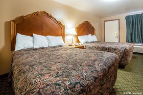 Riverton Inn & Suites