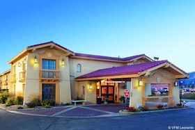 Spark by Hilton Rock Springs