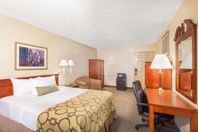 Spark by Hilton Rock Springs