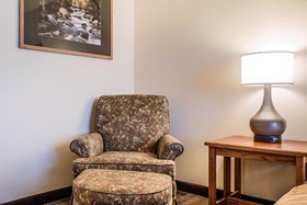 Ramada Plaza by Wyndham Sheridan Hotel & Convention Center