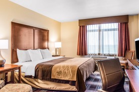 Ramada Plaza by Wyndham Sheridan Hotel & Convention Center