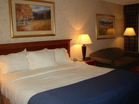 Ramada Plaza by Wyndham Sheridan Hotel & Convention Center