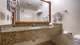 Serena Inn & Suites - Sundance