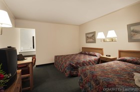 Deer Lodge Motel