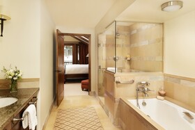 Four Seasons Resort and Residences Jackson Hole
