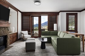 Four Seasons Resort and Residences Jackson Hole