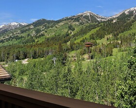 Four Seasons Resort and Residences Jackson Hole