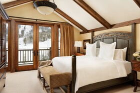 Four Seasons Resort and Residences Jackson Hole