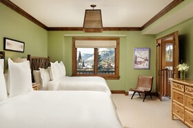 Four Seasons Resort and Residences Jackson Hole