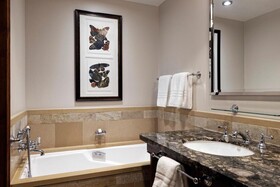 Four Seasons Resort and Residences Jackson Hole