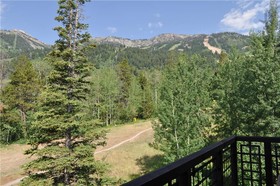 Granite Ridge Lodges