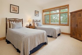 Granite Ridge Lodges