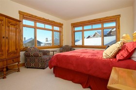 Granite Ridge Lodges