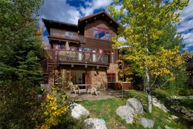 Granite Ridge Lodges