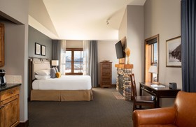 Teton Mountain Lodge & Spa