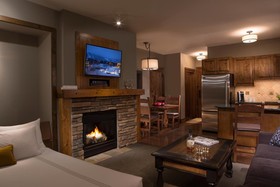Teton Mountain Lodge & Spa