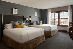 Teton Mountain Lodge & Spa