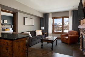 Teton Mountain Lodge & Spa