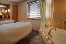 Teton Mountain Lodge & Spa