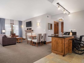 Teton Mountain Lodge & Spa