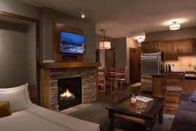Teton Mountain Lodge & Spa
