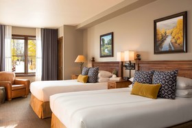 Teton Mountain Lodge & Spa