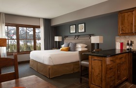 Teton Mountain Lodge & Spa