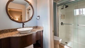 Best Western Plus Plaza Hotel