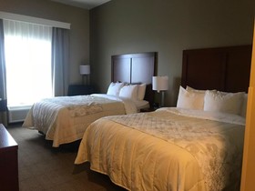 Heartland Inn and Suites