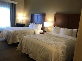 Heartland Inn and Suites