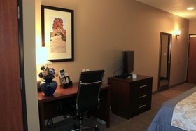 Heartland Inn and Suites