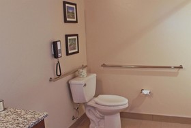 Heartland Inn and Suites