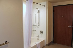 Heartland Inn and Suites