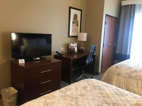 Heartland Inn and Suites